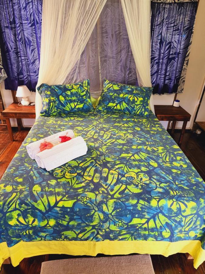 Moanaiti Lodge Maeva Екстериор снимка