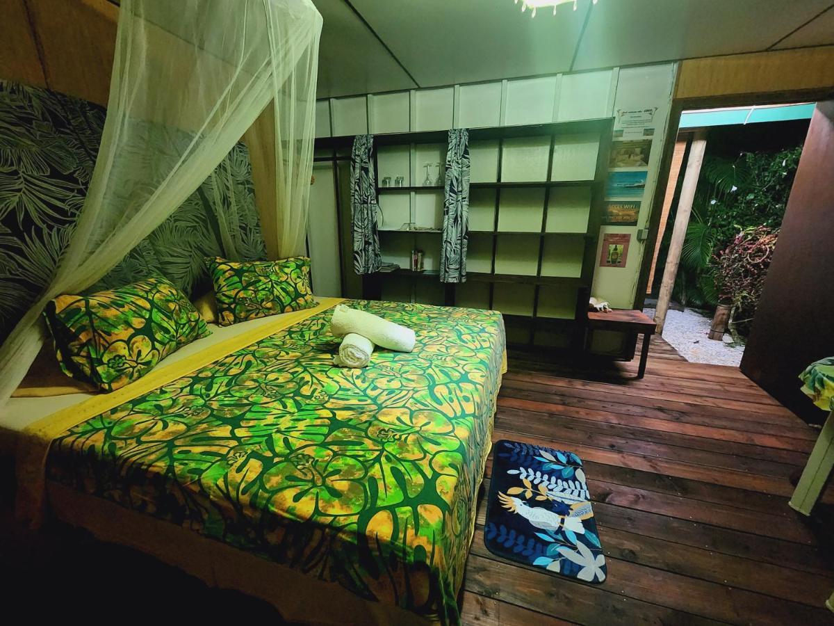 Moanaiti Lodge Maeva Екстериор снимка