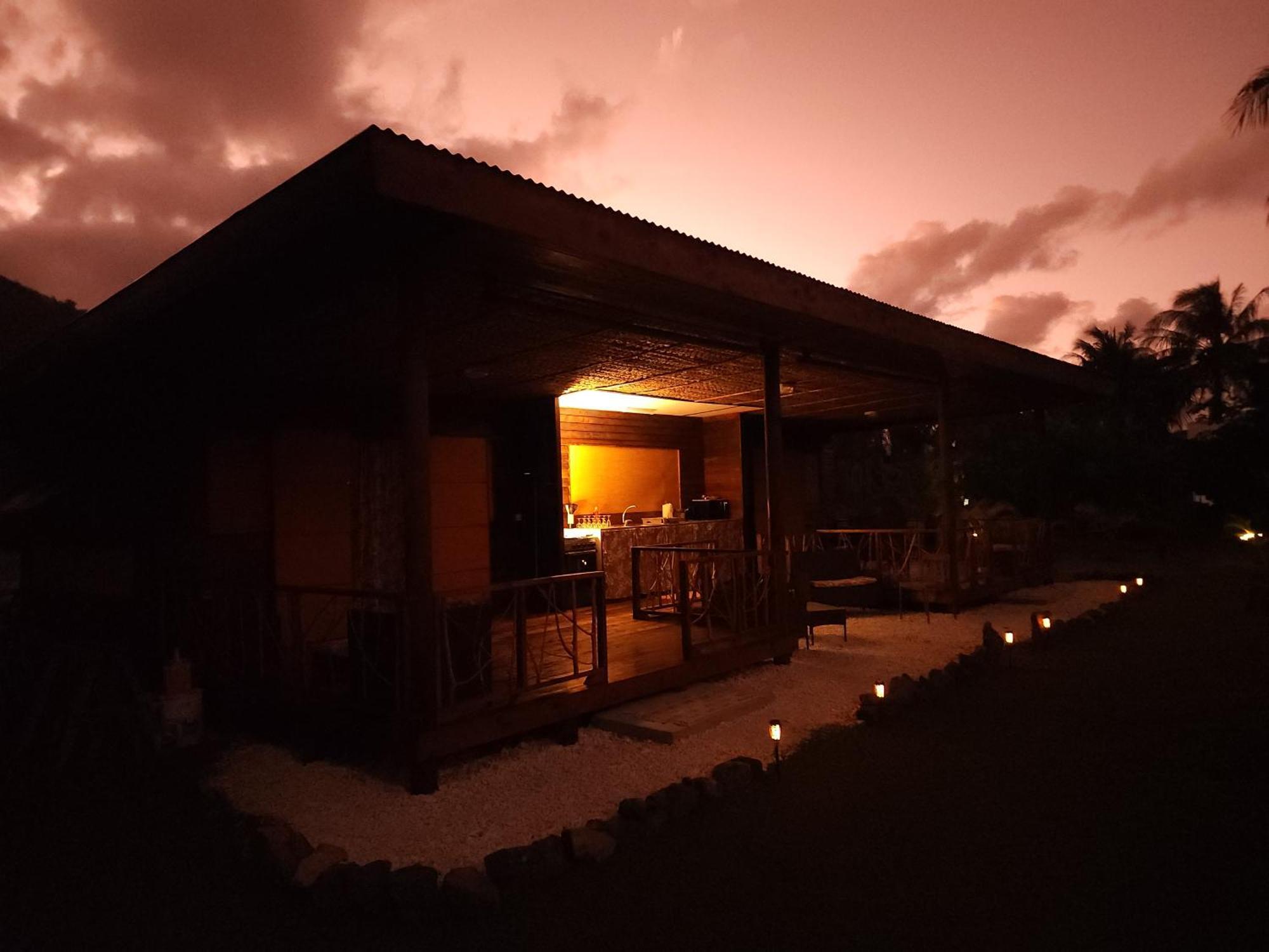 Moanaiti Lodge Maeva Екстериор снимка