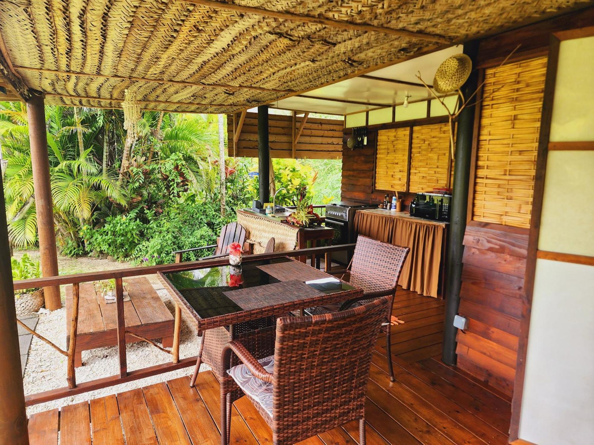 Moanaiti Lodge Maeva Екстериор снимка